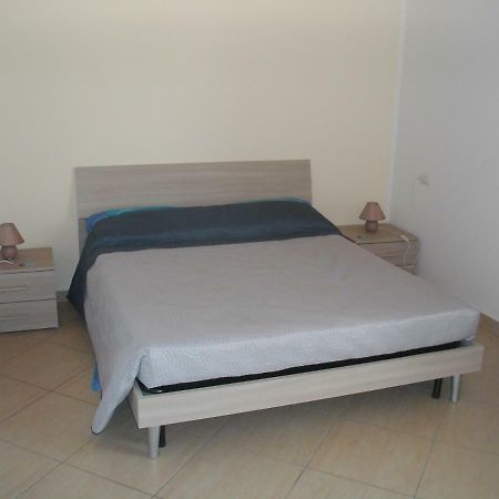Bed and Breakfast Giulietta E Romeo Песк'єра-дель-Гарда Екстер'єр фото