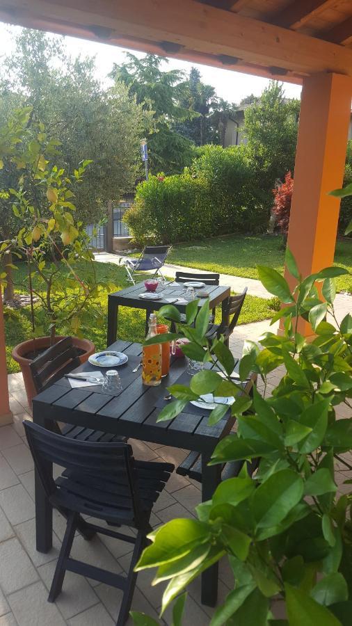 Bed and Breakfast Giulietta E Romeo Песк'єра-дель-Гарда Екстер'єр фото