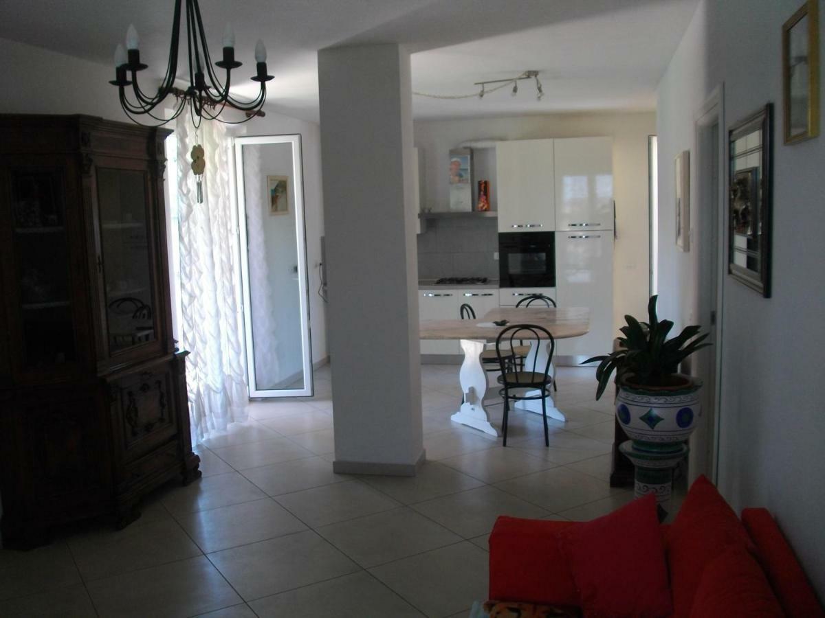 Bed and Breakfast Giulietta E Romeo Песк'єра-дель-Гарда Екстер'єр фото