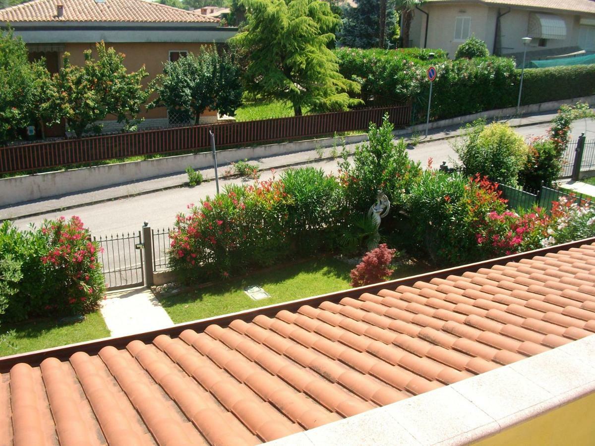 Bed and Breakfast Giulietta E Romeo Песк'єра-дель-Гарда Екстер'єр фото